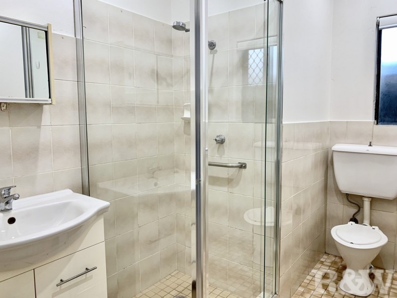 13 Leicester Square, Blacktown NSW 2148