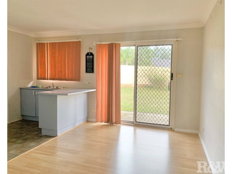 16 Ridgeview Place, Oakhurst NSW 2761