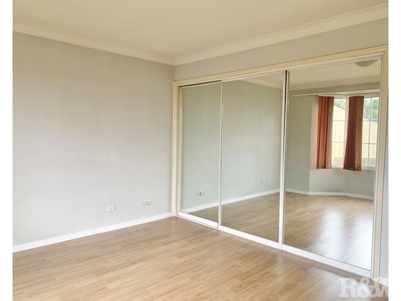 16 Ridgeview Place, Oakhurst NSW 2761