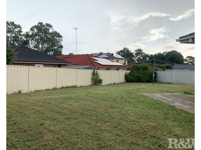 16 Ridgeview Place, Oakhurst NSW 2761