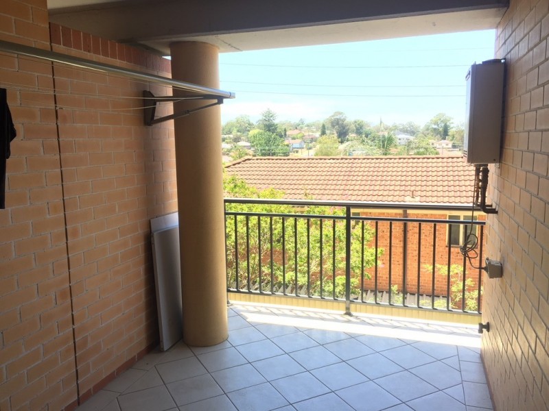 17/4-6 Clifton Street, Blacktown NSW 2148