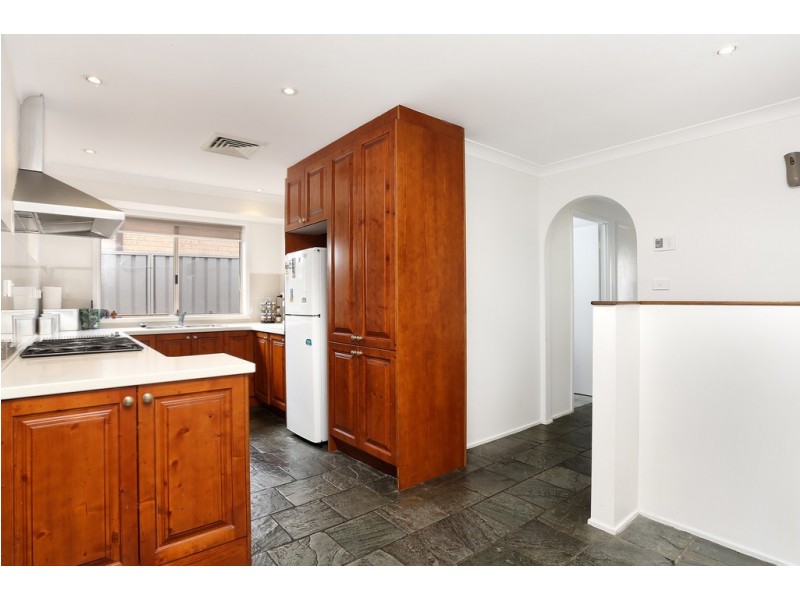 8 Sulman Place, Doonside NSW 2767