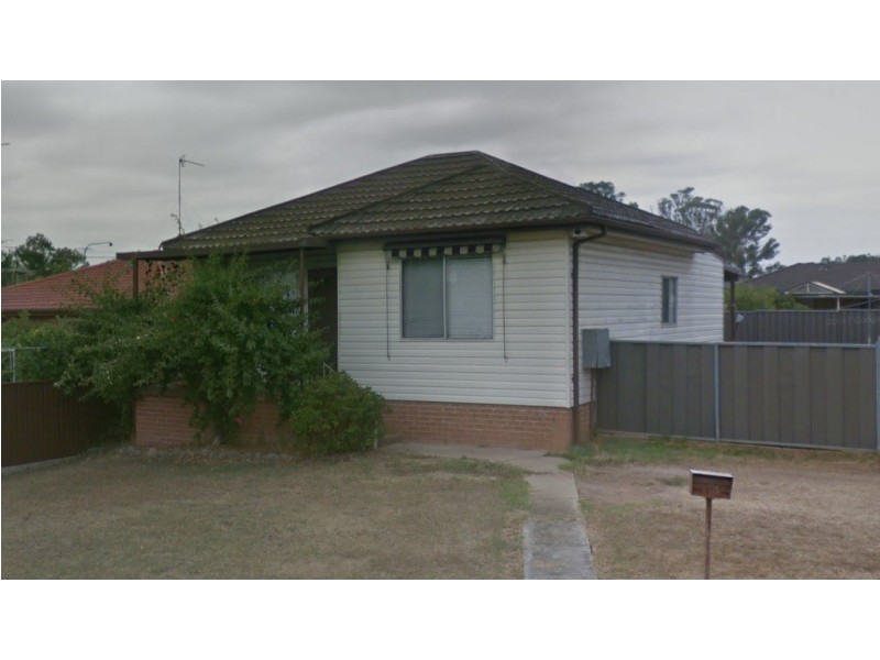 13 Rignold Street, Doonside NSW 2767