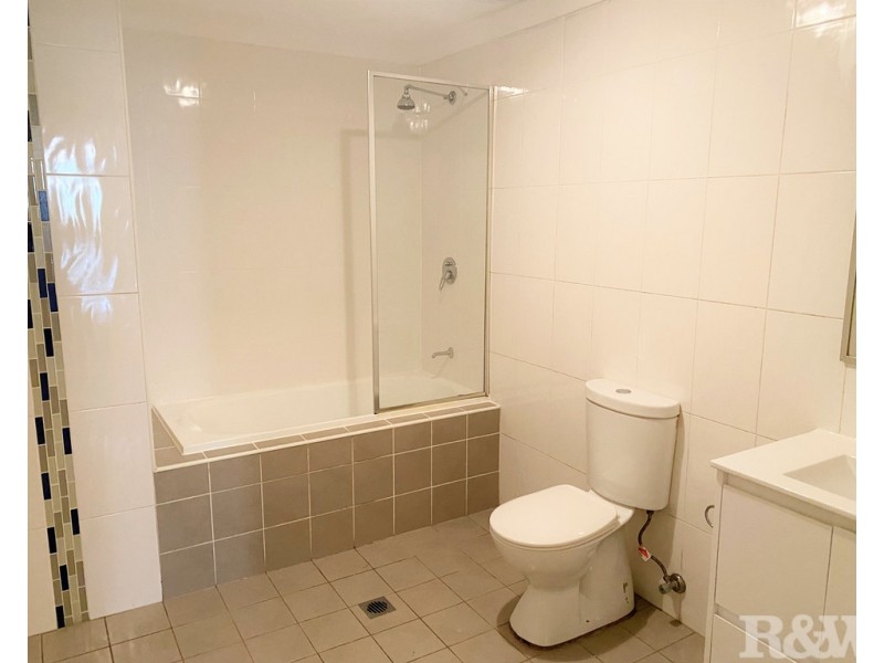 1/20-22 Fourth Avenue, Blacktown NSW 2148