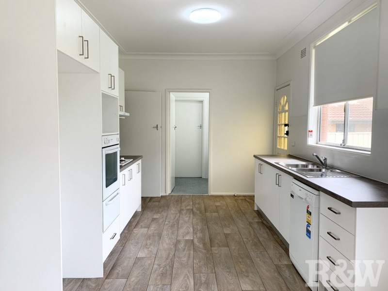 21 Fifth Avenue, Blacktown NSW 2148