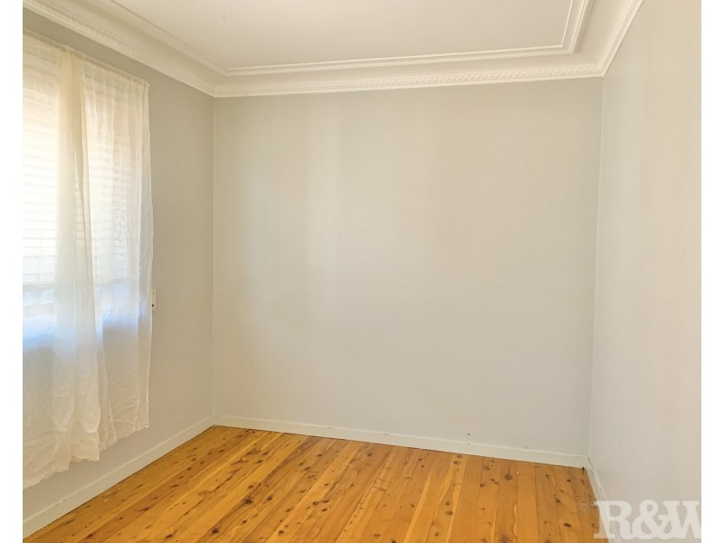 16 Kay Street, Blacktown NSW 2148