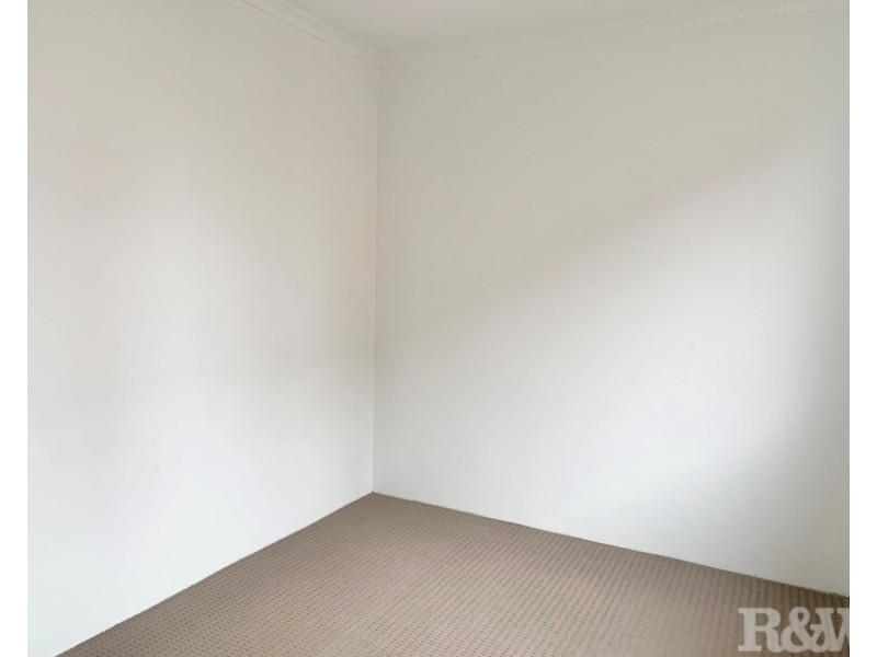 16/7 Griffiths Street, Blacktown NSW 2148