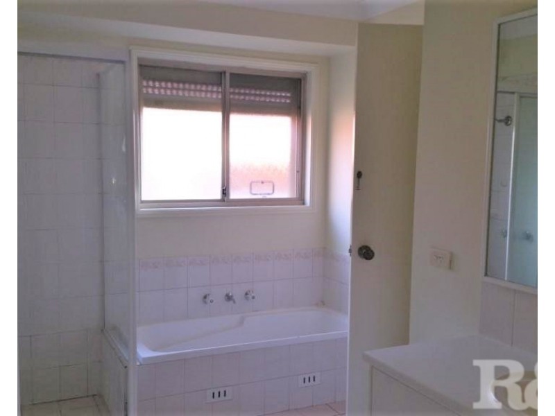 18 Bainton Place, Doonside NSW 2767