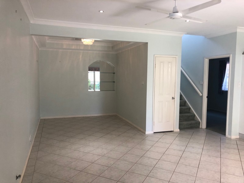 4 View Park Street, Prospect NSW 2148