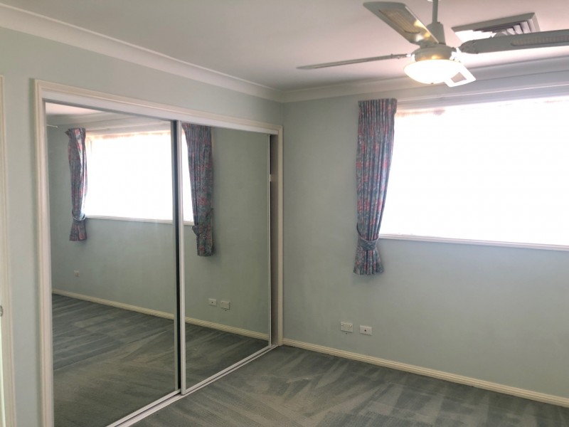 4 View Park Street, Prospect NSW 2148