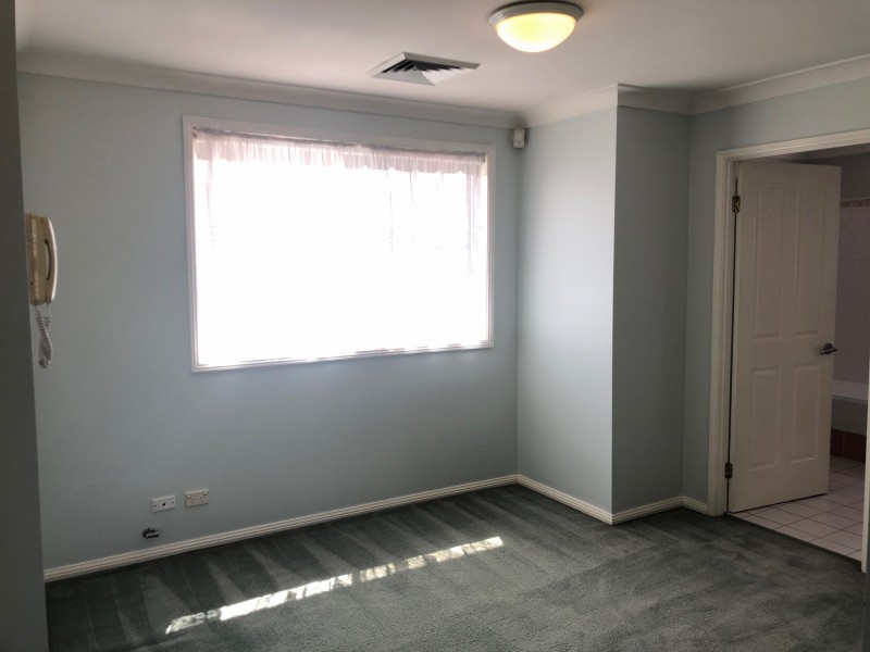 4 View Park Street, Prospect NSW 2148