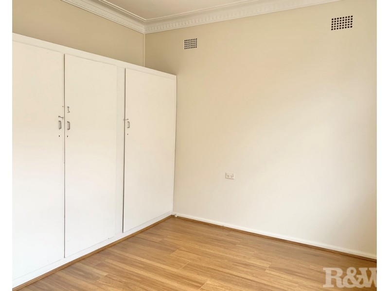 21 Blue Hills Crescent, Blacktown NSW 2148