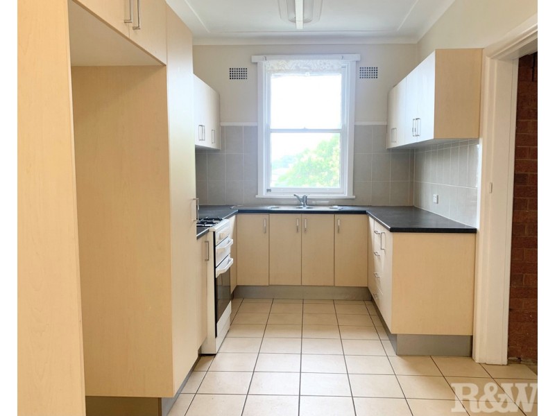 21 Blue Hills Crescent, Blacktown NSW 2148