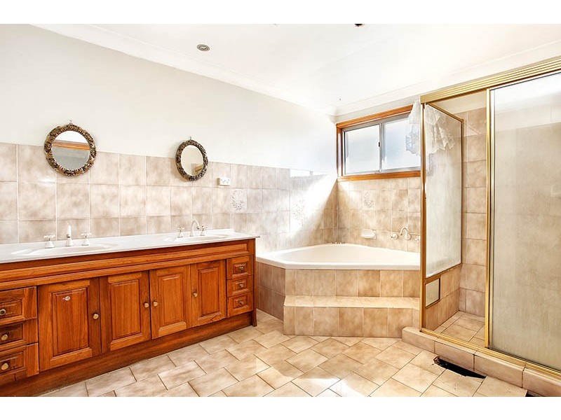 8 Okra Place, Quakers Hill NSW 2763