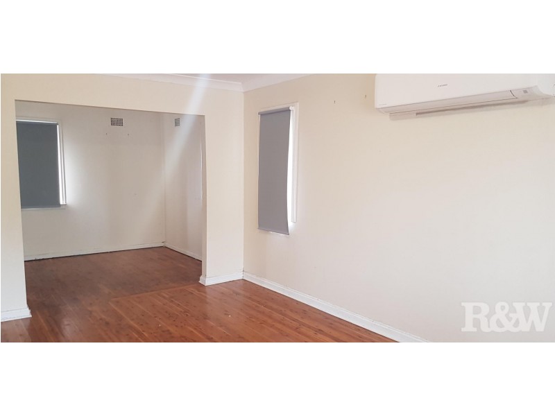 36 Wangaroa Crescent, Lethbridge Park NSW 2770