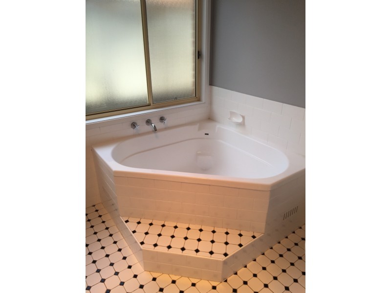 37 Bricketwood Drive, Woodcroft NSW 2767