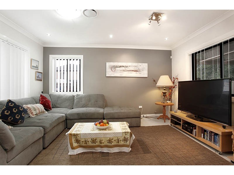 3/6 Springfield Avenue, Blacktown NSW 2148