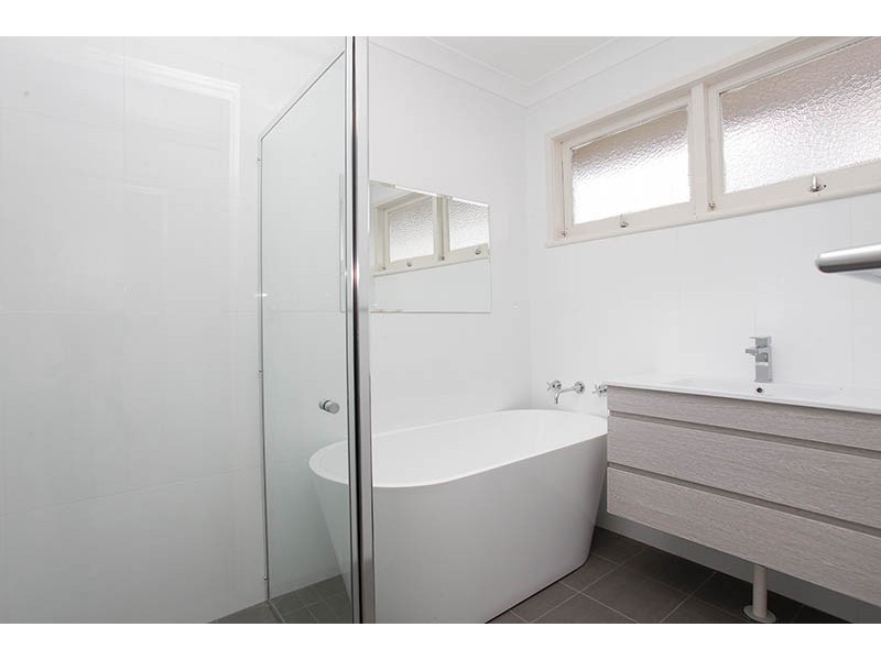 17 Burdett Crescent, Blacktown NSW 2148