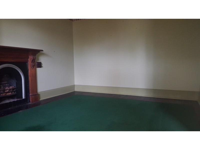 3 Hill Street, Uralla NSW 2358