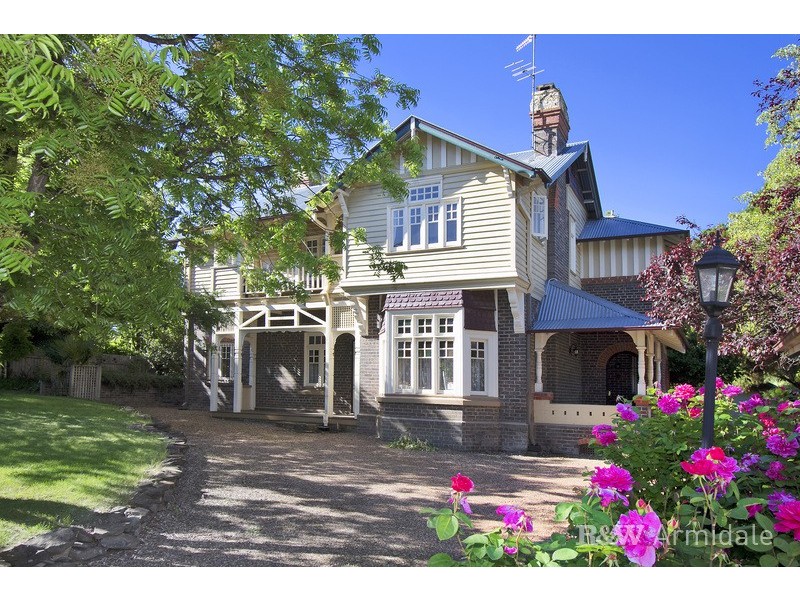 65 Mann Street, Armidale NSW 2350