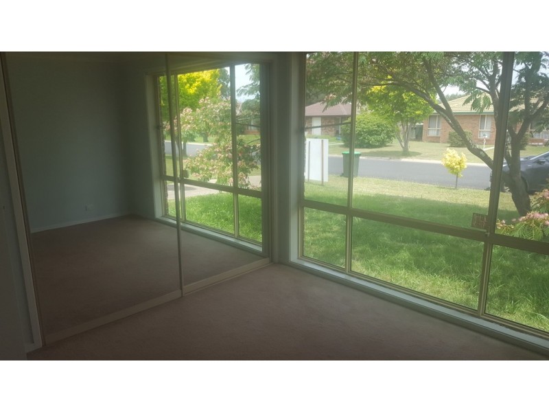 34 Centennial Close, Armidale NSW 2350