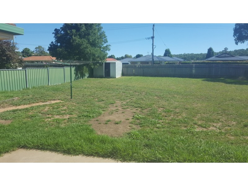 34 Centennial Close, Armidale NSW 2350