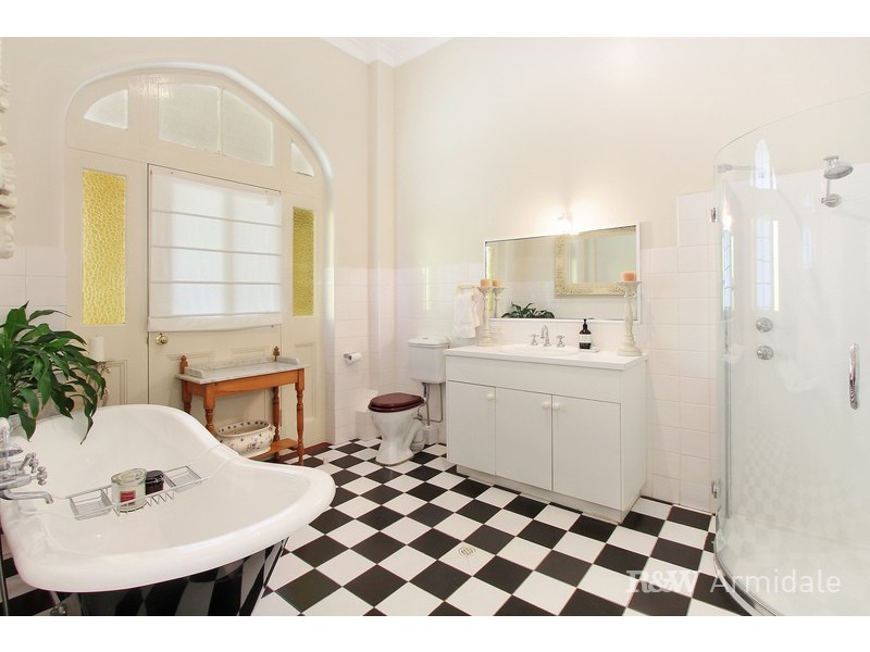 2/20 The Boulevarde, Armidale NSW 2350