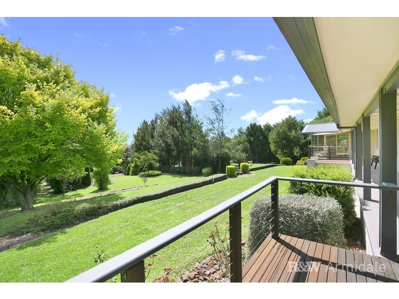 22 Springhill Lane, Armidale NSW 2350