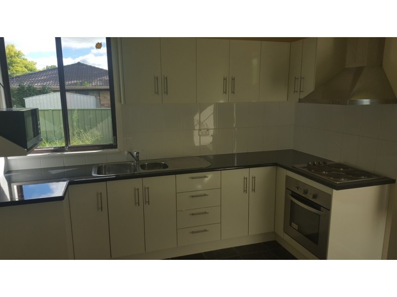 2 McIntosh Crescent, Armidale NSW 2350