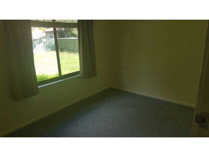 2 McIntosh Crescent, Armidale NSW 2350
