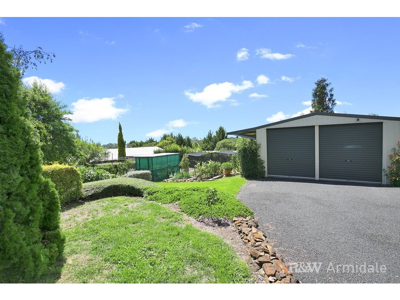 22 Springhill Lane, Armidale NSW 2350