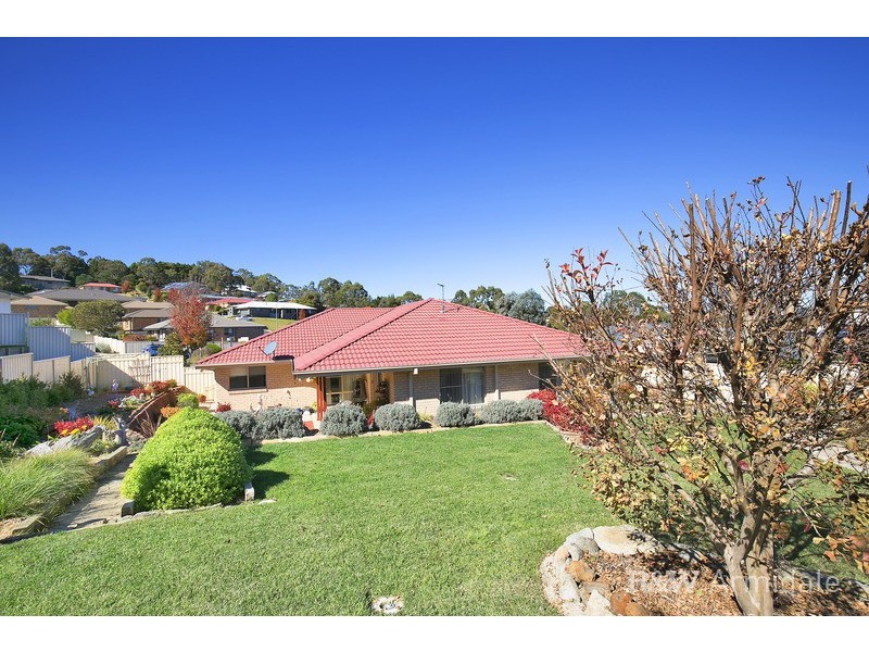 22 Golden Grove, Armidale NSW 2350