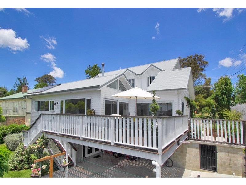 35 Garibaldi Street, Armidale NSW 2350