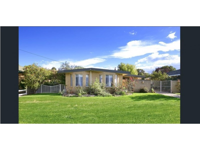 90 Lynches Road, Armidale NSW 2350