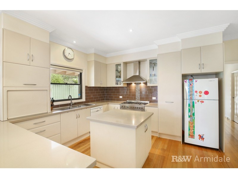 1 St Cuthbert’s Avenue, Armidale NSW 2350