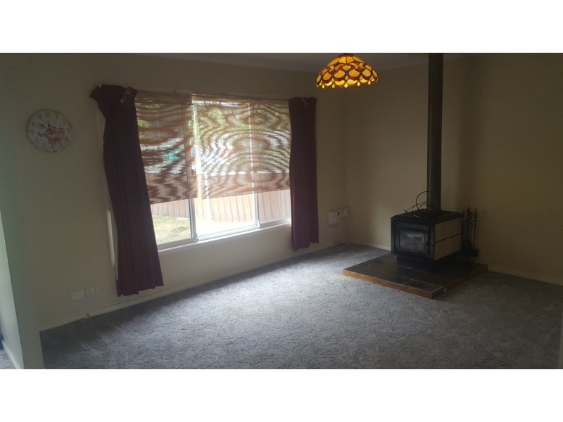 12 Tysoe Crescent, Armidale NSW 2350