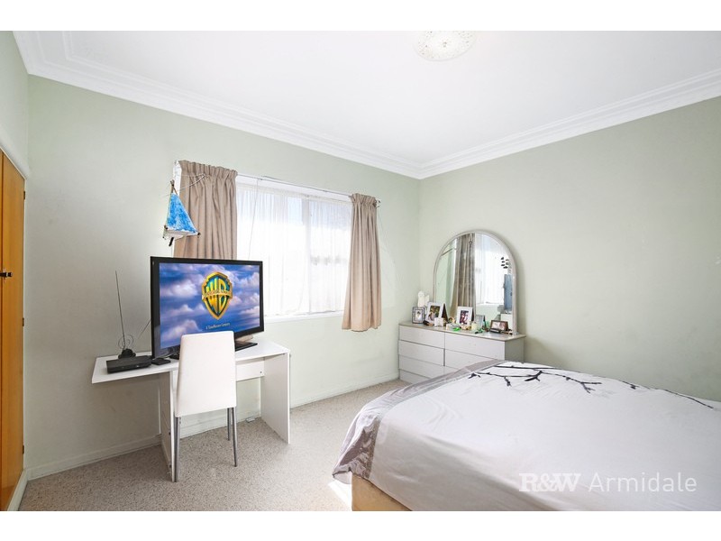 16 King Street, Uralla NSW 2358