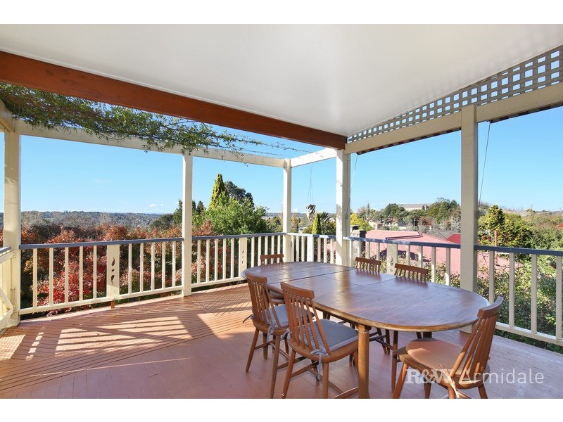 7 Garibaldi Street, Armidale NSW 2350