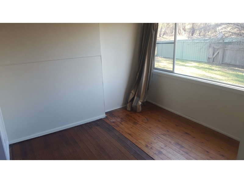 35 Claude Street, Armidale NSW 2350