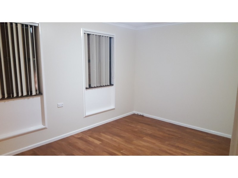 8 Bracken Street, Armidale NSW 2350