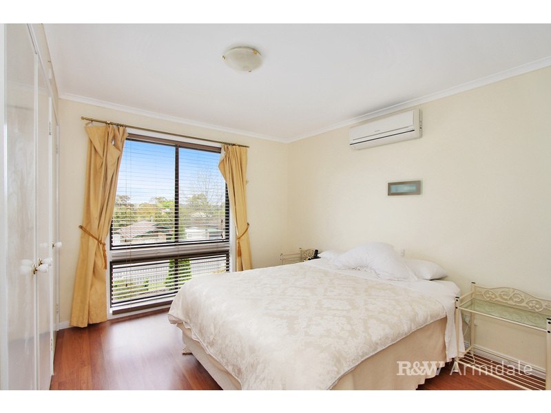 3 Oak Tree Drive, Armidale NSW 2350