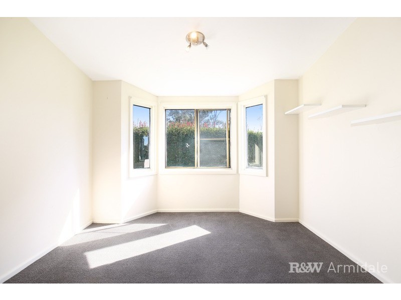 27 Duval Street, Armidale NSW 2350