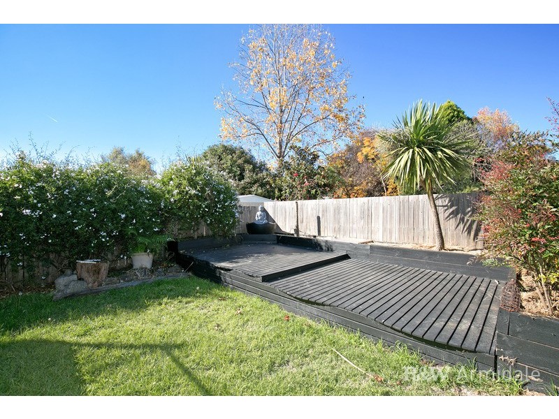 27 Duval Street, Armidale NSW 2350