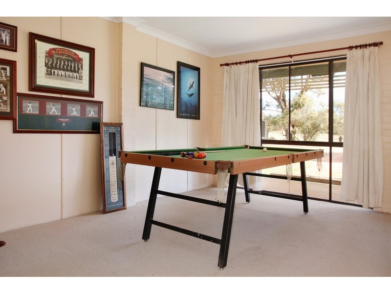 Invergowrie NSW 2350