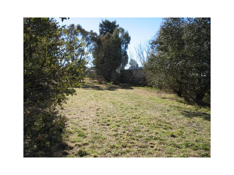 14 Bligh Avenue, Uralla NSW 2358
