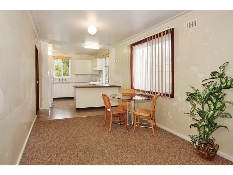 17 Jones Avenue, Armidale NSW 2350