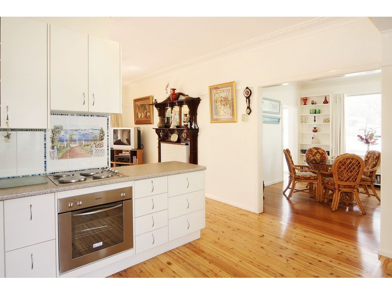 27 Dangar Street, Armidale NSW 2350