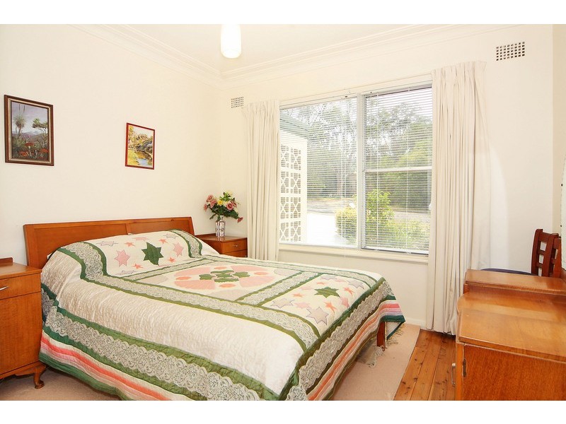 27 Dangar Street, Armidale NSW 2350