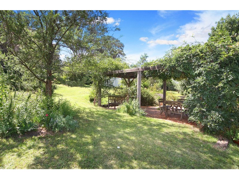 101 Cookes Road, Armidale NSW 2350