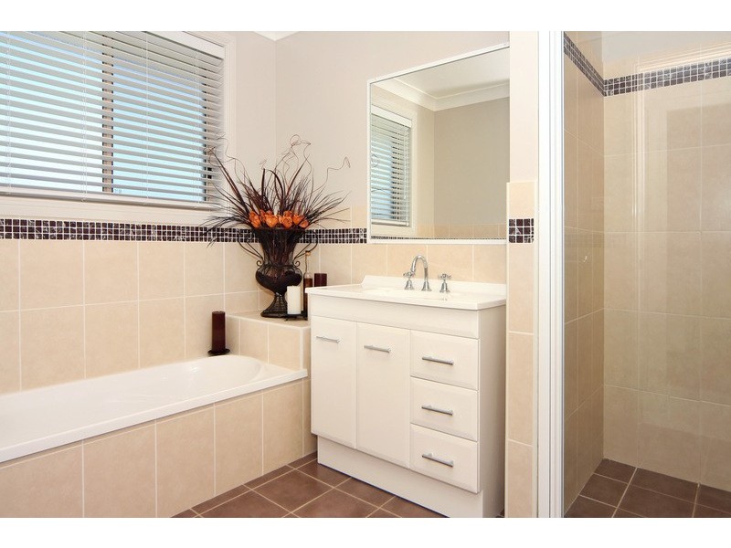 20 Norris Drive, Armidale NSW 2350